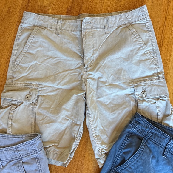 Men’s cargo shorts - Picture 4 of 5